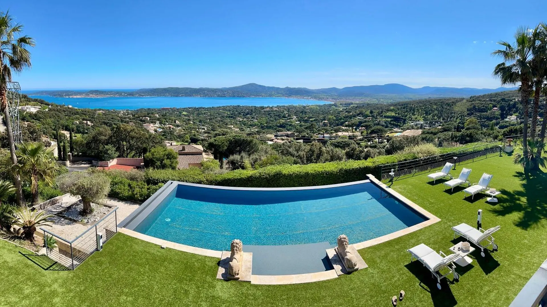 Villa Alfaline 포트 그리모