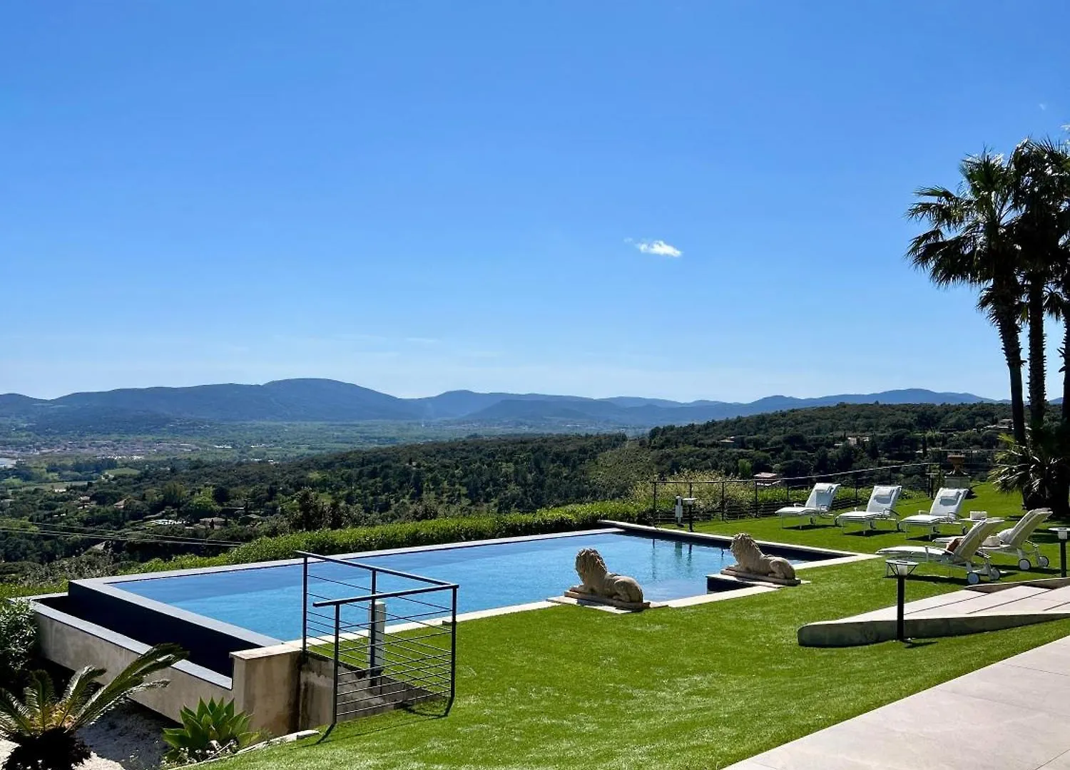 Villa Alfaline 포트 그리모